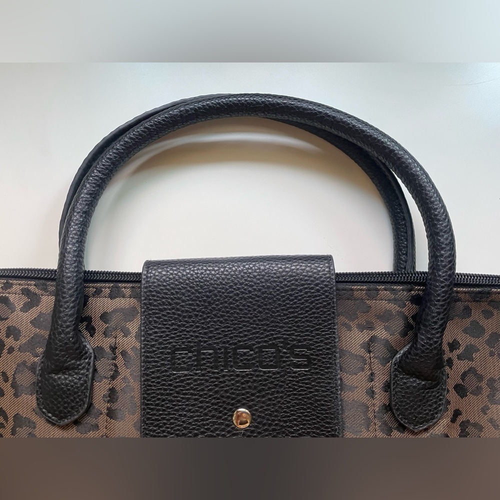 Chico’s Leopard Print Foldable Zip Top Travel Tote Handbag - Picture 5 of 10
